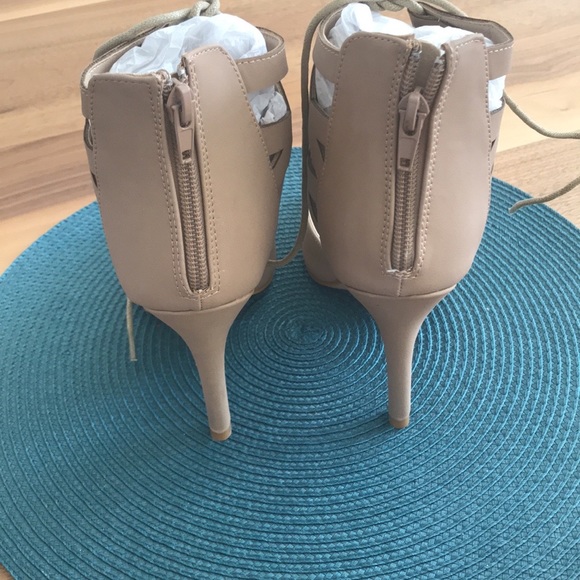 NWOB Bella Marie. - Picture 4 of 7